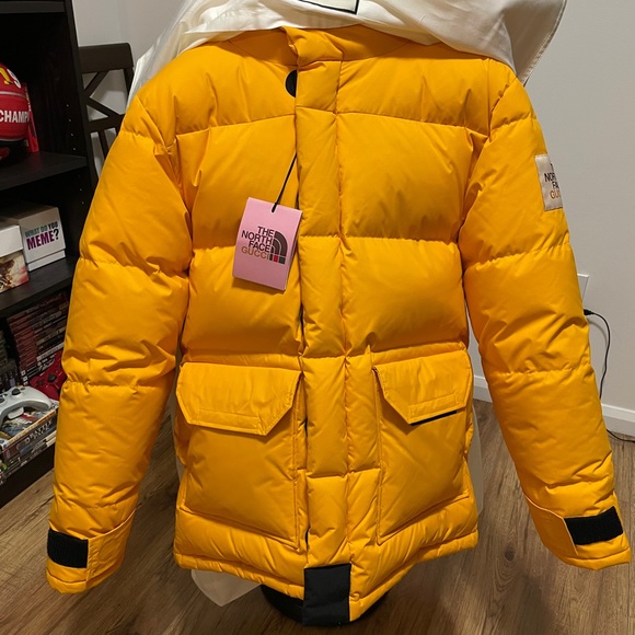 Gucci x North Face Winter Jacket SMALL - Picture 2 of 5